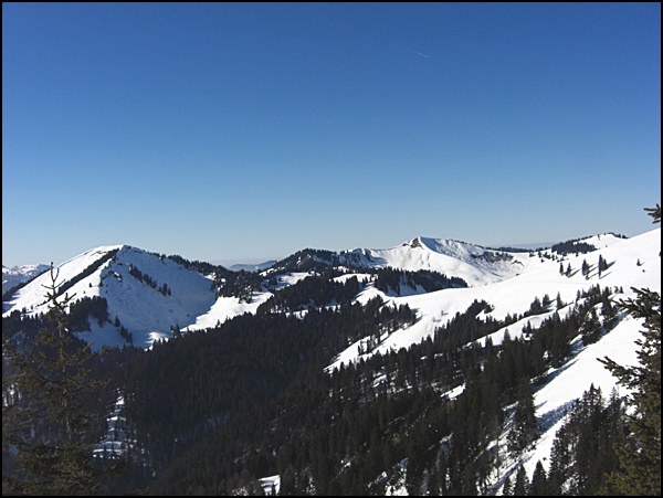 Blick vom Sonnberg zum Seekarkreuz Blick vom Sonnberg zum Seekarkreuz