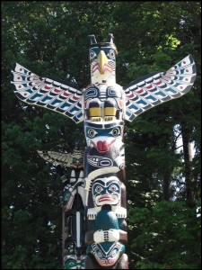 Totempfahl in Vancouver, British Columbia Totempfahl Vancouver