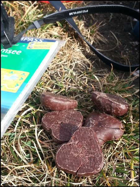 "Brot"zeit beim Wandern im Spätherbst