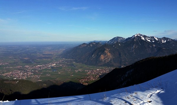 Blick auf Marquartstein und Grassau