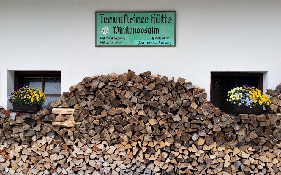 Traunsteiner Hütte auf der Winklmoos-Alm