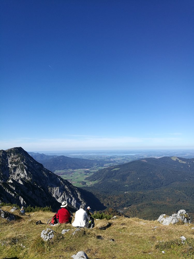 Pause am Hochstaufen Gipfel