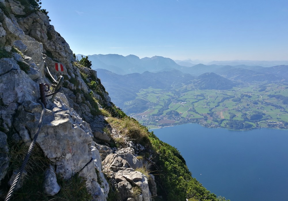 Abstieg vom Traunstein über den Naturfreundesteig über dem Traunsee
