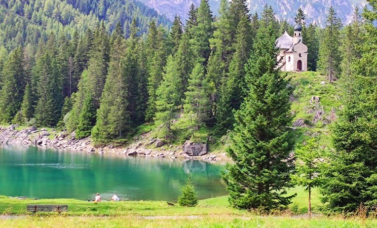 Obernberger See im Wipptal/ Tirol, Österreich
